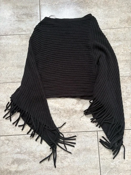 Black Ribbed Fringe Poncho - Picture 1 of 1